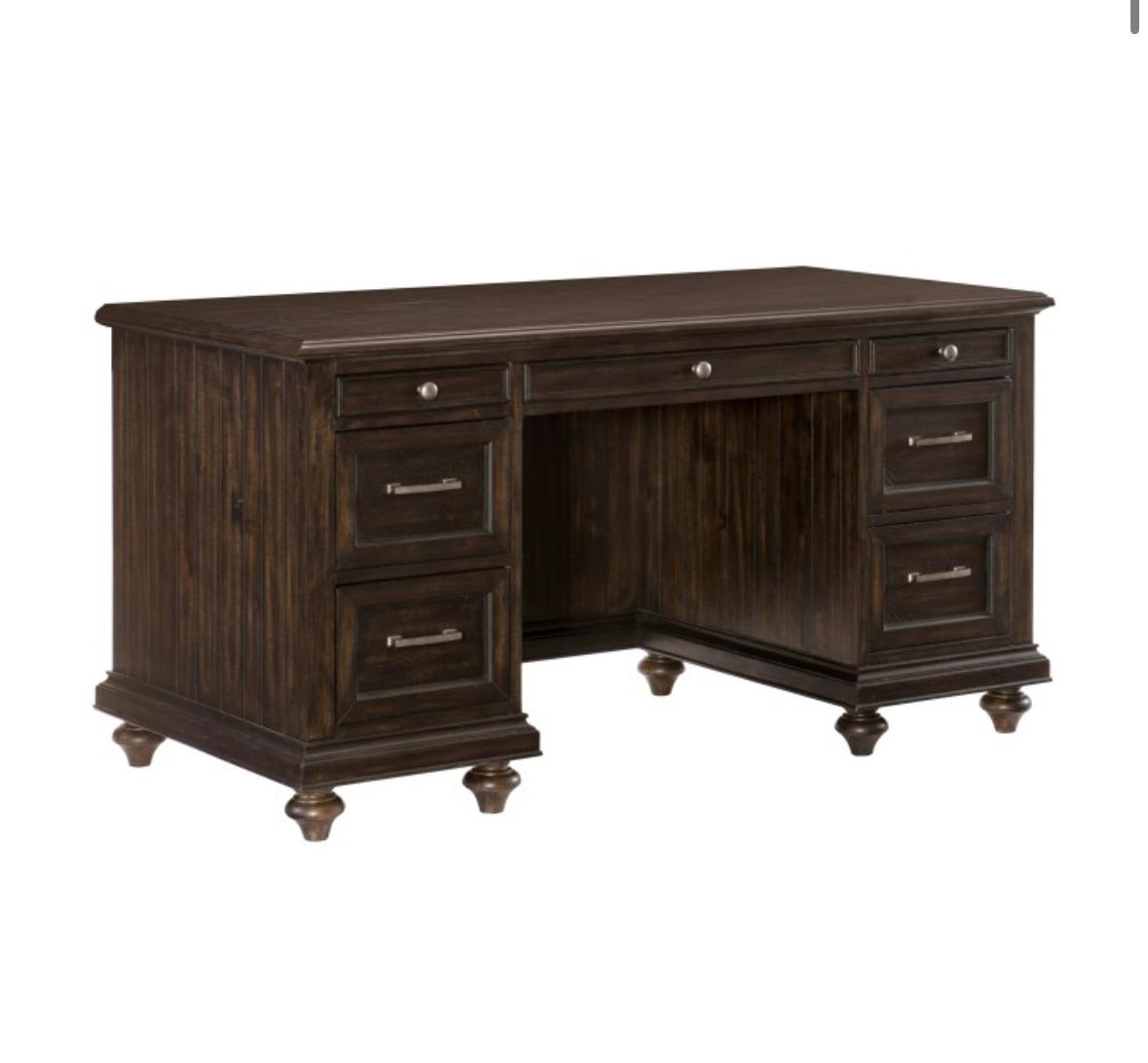 NKS1689-16MZ Executive Desk
