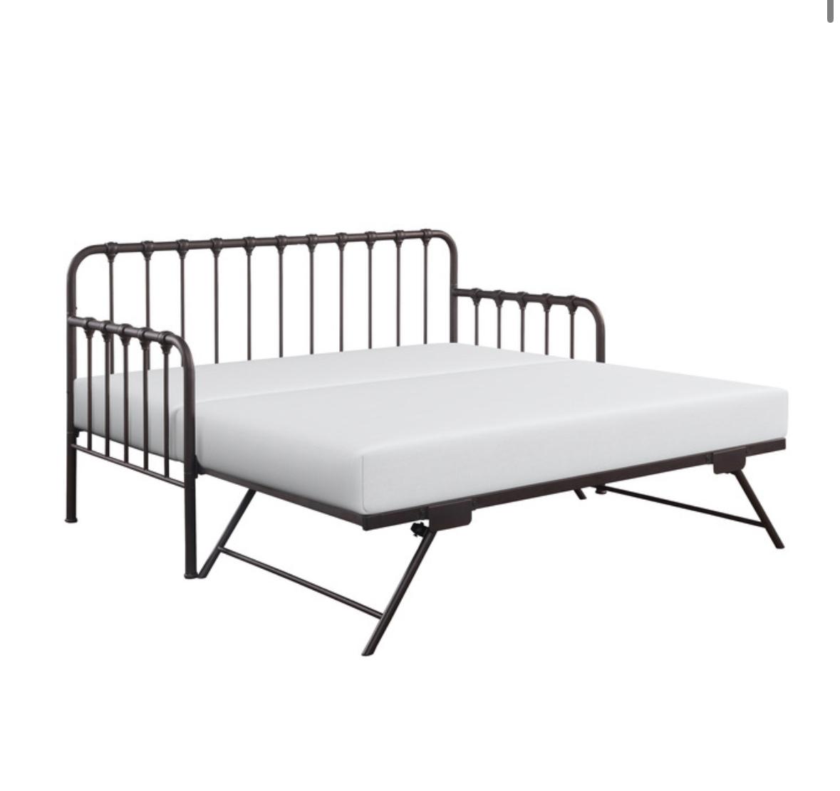 NKS4983DZMZ Daybed with Trundle