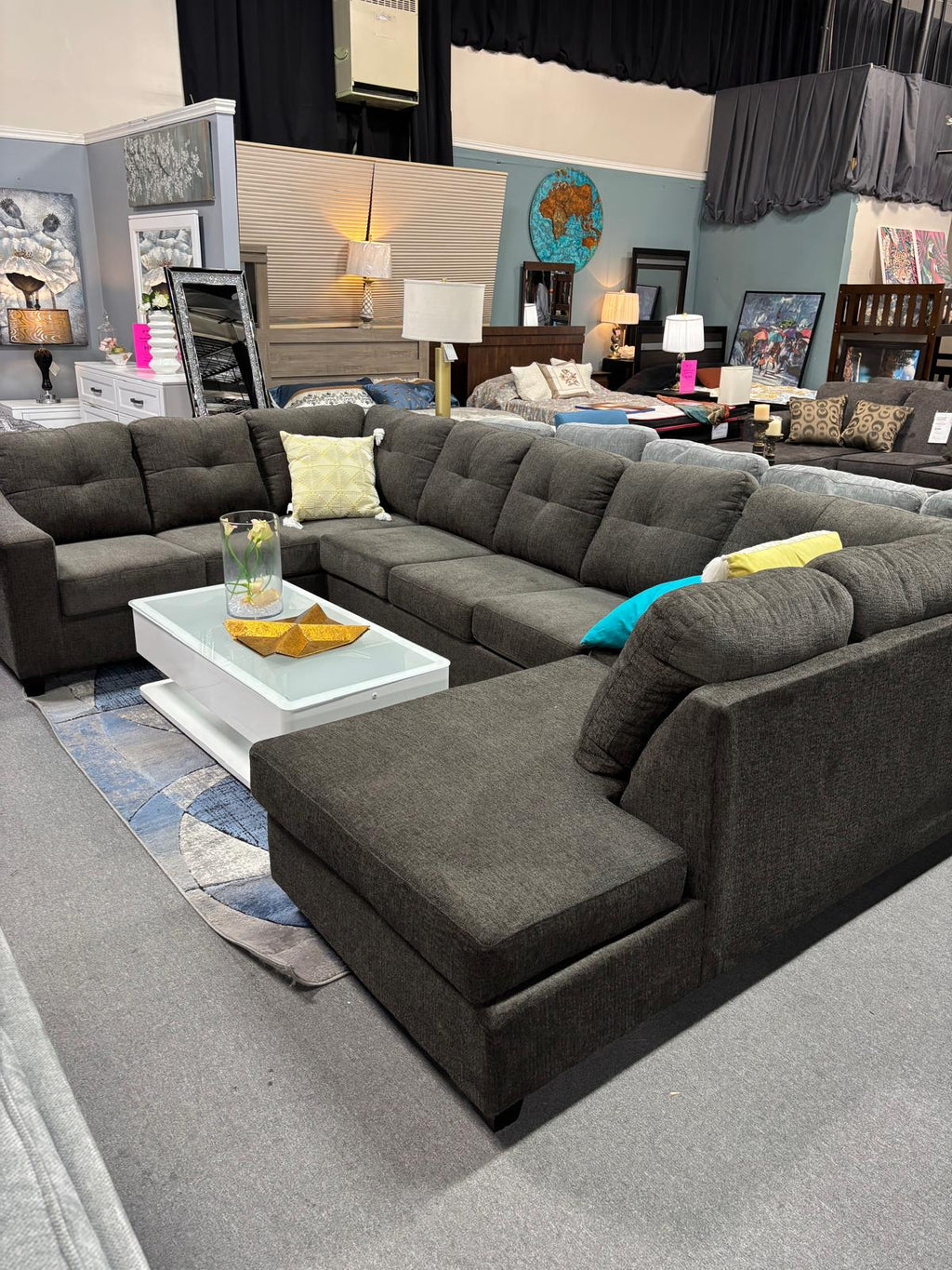 NKSPARAFKN15 Canadian Made Large Sectional (Fabric options)