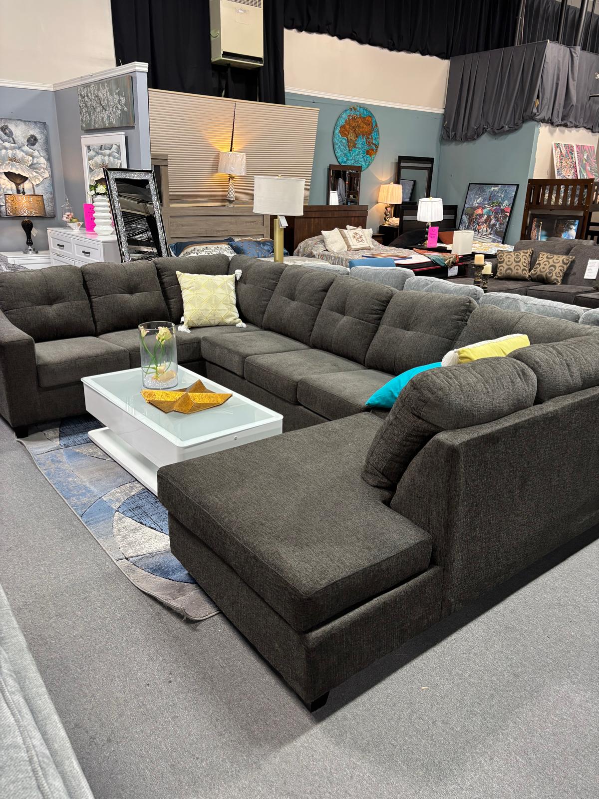 NKSPARAFKN15 Canadian Made Large Sectional (Fabric options)