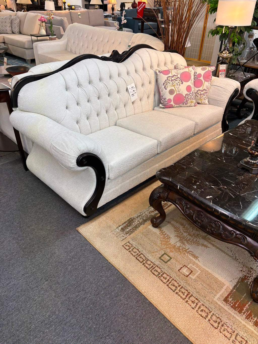 NKSDNS6@7 Canadian Made Traditional sofa / Love Seat in fabric, Color options
