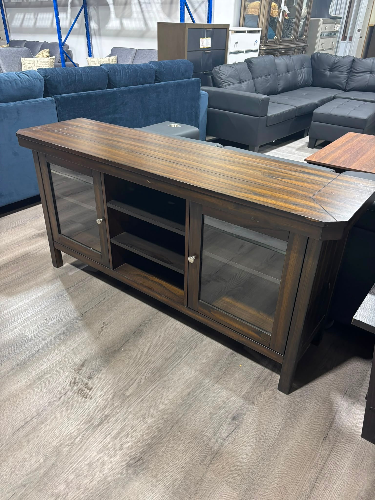 NKSFURSELECT7 Solid wood Tv stand