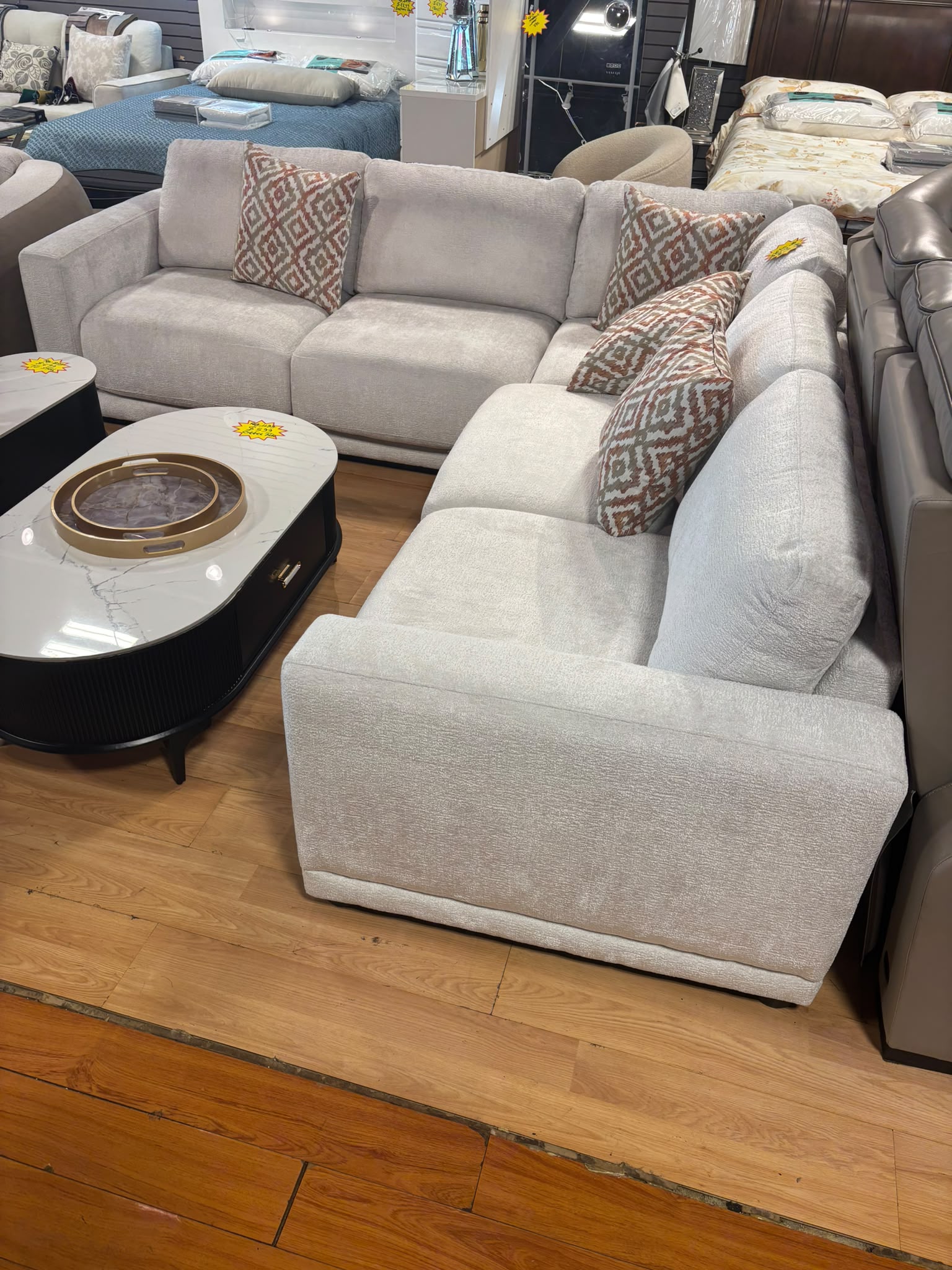 NKSKEFU1 Canadian made fabric sectional (color option)